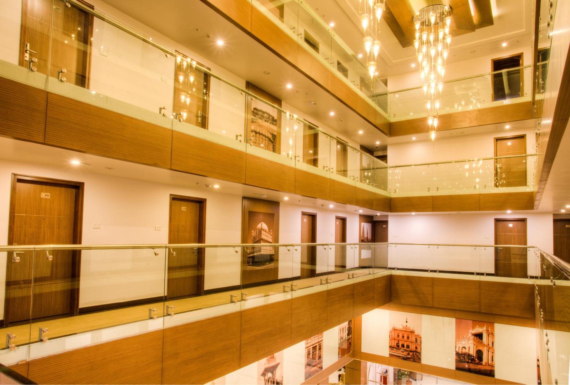 The Atrium Boutique Hotel 迈索尔 外观 照片